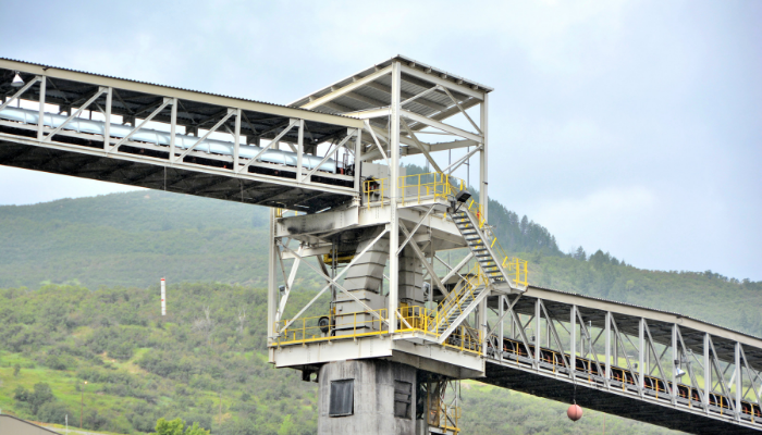 SUPPLIER KOMPONEN BELT CONVEYOR DAN JASA FABRIKASI