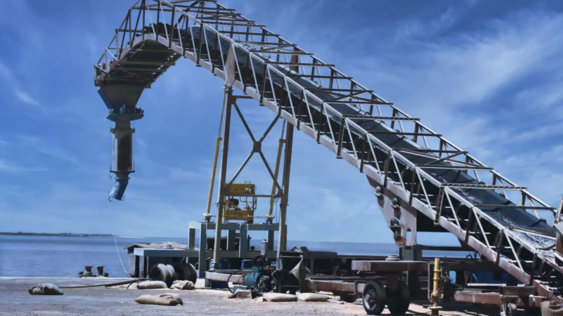 Barge Loading Conveyor System Barge Loading Conveyor System